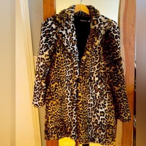 Faux leopard fun fur coat